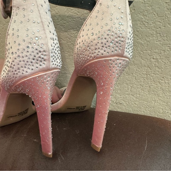 NEW Qupid Jeweled Ankle Strap Heels - Picture 7 of 15